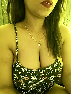 Divya girl online show from 03.05.25