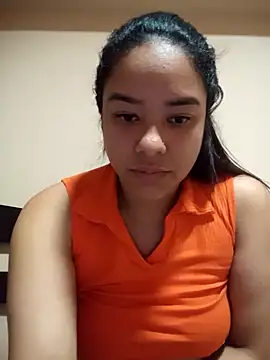 Snapshot of EAAM1 chatting on 09.12.25 EAAM1 online show from 09.12.25