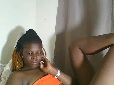 Snapshot of Blacksweetbeb chatting on 01.23.25 Blacksweetbeb online show from 01.23.25