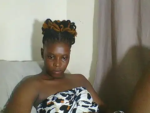 Snapshot of Blacksweetbeb chatting on 01.29.25 Blacksweetbeb online show from 01.29.25