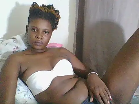 Snapshot of Blacksweetbeb chatting on 02.23.25 Blacksweetbeb online show from 02.23.25