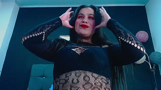 mia xx1 online show from 09.17.25