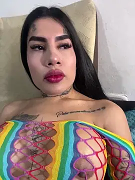 Snapshot of saragill323 chatting on 02.28.25 saragill323 online show from 02.28.25