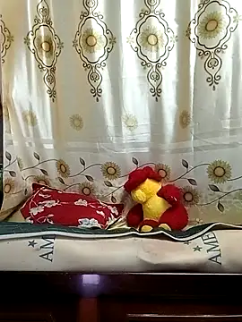 Snapshot of NgocQuyen2K chatting on 09.16.25 NgocQuyen2K online show from 09.16.25