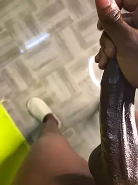 Snapshot of Bigcock_254 chatting on 11.19.25 Bigcock 254 online show from 11.19.25