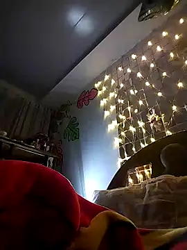 Snapshot of rebekka_simpson chatting on 12.24.24 rebekka simpson online show from 12.24.24