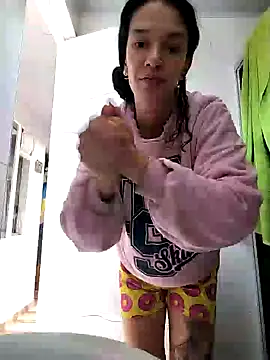 Snapshot of rebekka_simpson chatting on 01.27.25 rebekka simpson online show from 01.27.25