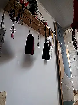 Snapshot of rebekka_simpson chatting on 03.13.25 rebekka simpson online show from 03.13.25