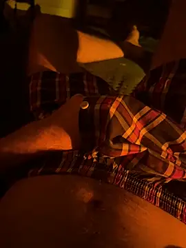 Snapshot of ArmpitsRSuperior chatting on 11.16.25 ArmpitsRSuperior online show from 11.16.25