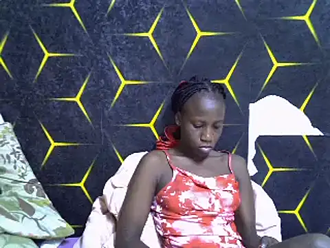 Snapshot of Spicey_diana chatting on 02.15.25 Spicey diana online show from 02.15.25