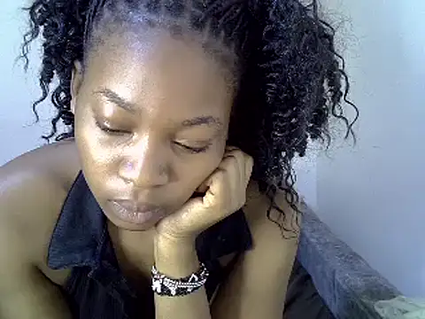 Snapshot of _Becky002 chatting on 03.10.25 Becky002 online show from 03.10.25