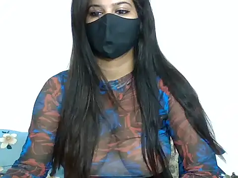 Snapshot of sparkling_queen chatting on 12.04.24 sparkling queen online show from 12.04.24