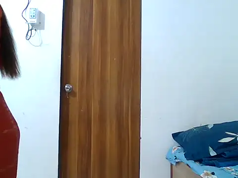 Snapshot of sparkling_queen chatting on 03.06.25 sparkling queen online show from 03.06.25