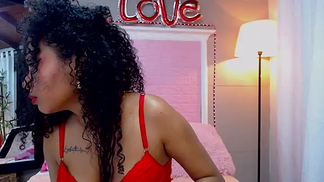 Snapshot of JessyZoe chatting on 03.17.25 JessyZoe online show from 03.17.25