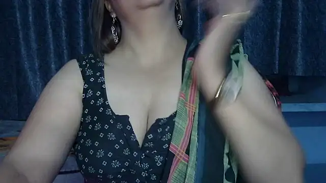Snapshot of Kajal_G chatting on 02.04.25 Kajal G online show from 02.04.25