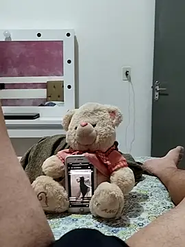 Snapshot of caiomax2 chatting on 03.06.25 caiomax2 online show from 03.06.25