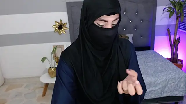 Snapshot of Jalima_sabag chatting on 12.20.24 Jalima sabag online show from 12.20.24