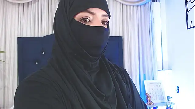 Snapshot of Uzra_hayed chatting on 02.27.25 Uzra hayed online show from 02.27.25