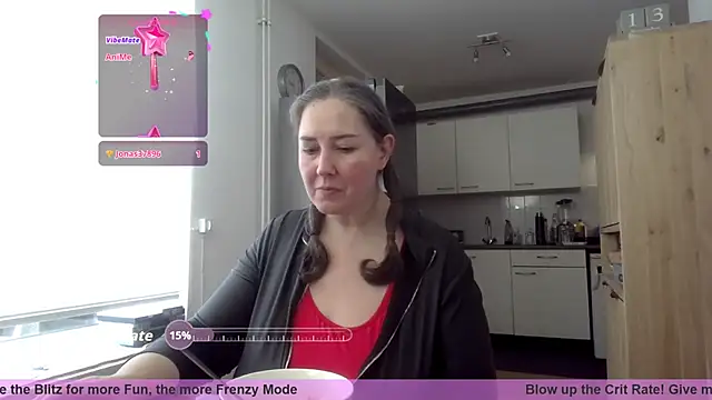 MilfGina online show from 11.13.25