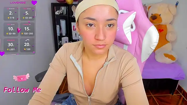 karla cute01 online show from 10.14.25