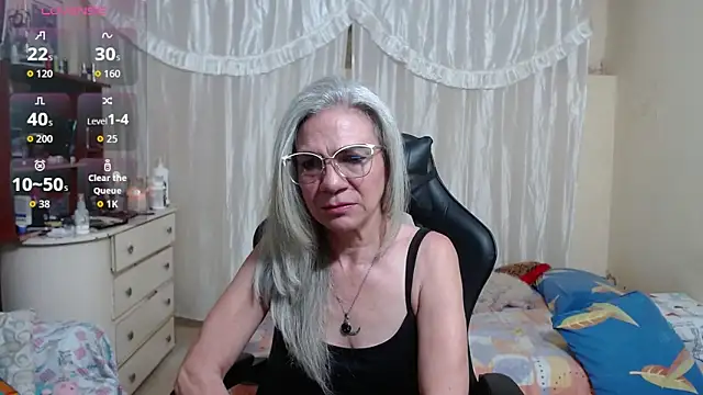 Snapshot of Giorgia_xue53 chatting on 09.14.25 Giorgia xue53 online show from 09.14.25