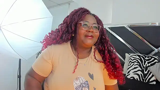 Snapshot of BritannyJhonsons chatting on 10.01.25 BritannyJhonsons online show from 10.01.25