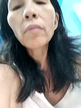 Snapshot of Hana_67 chatting on 03.18.25 Hana 67 online show from 03.18.25