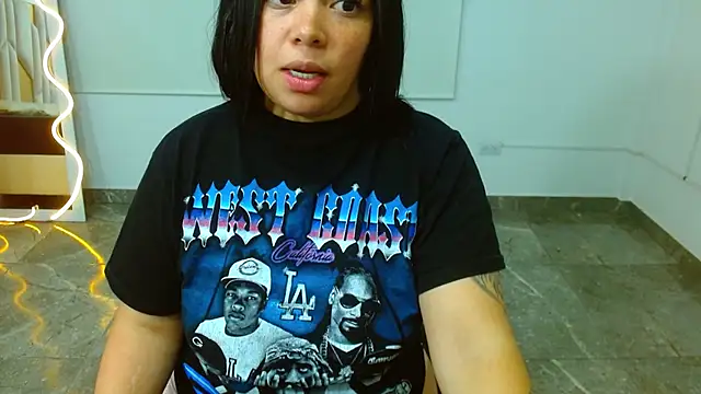 martinna tay online show from 03.10.25