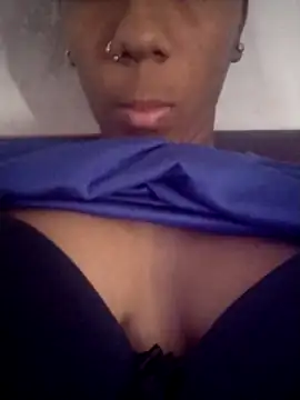 Snapshot of -_Anny_- chatting on 11.07.25 - Anny - online show from 11.07.25