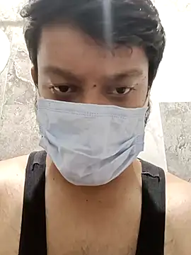 Snapshot of indianhotche chatting on 12.31.24 indianhotche online show from 12.31.24