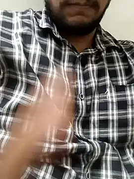 Snapshot of indianhotche chatting on 09.18.25 indianhotche online show from 09.18.25