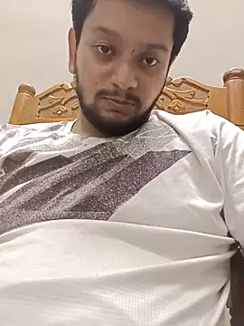 Snapshot of indianhotche chatting on 09.30.25 indianhotche online show from 09.30.25