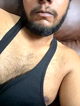 Snapshot of indianhotche chatting on 11.05.25 indianhotche online show from 11.05.25