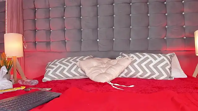 Poacahontasfg online show from 11.08.25