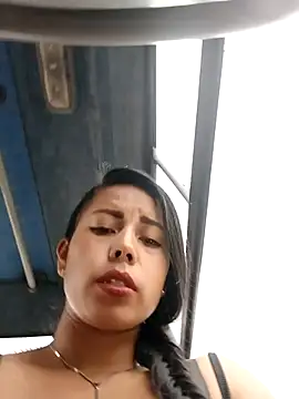  andrea30 online show from 02.17.25