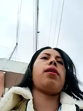  andrea30 online show from 11.24.25