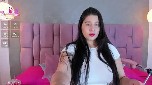 Snapshot of brithanyadams23 chatting on 03.04.25 brithanyadams23 online show from 03.04.25