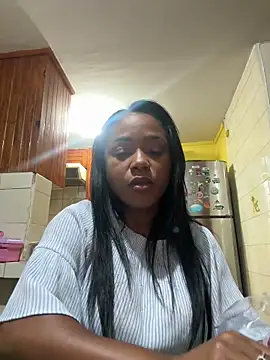 Snapshot of Noviostoxico chatting on 10.06.25 Noviostoxico online show from 10.06.25