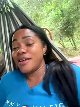 Snapshot of Noviostoxico chatting on 10.08.25 Noviostoxico online show from 10.08.25