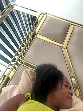 Snapshot of Noviostoxico chatting on 10.25.25 Noviostoxico online show from 10.25.25