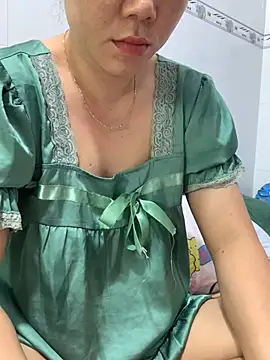 Snapshot of Baby-bigtits chatting on 03.12.25 Baby-bigtits online show from 03.12.25