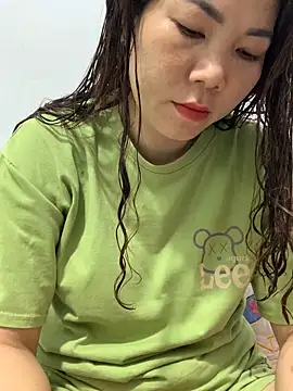 Snapshot of Baby-bigtits chatting on 03.20.25 Baby-bigtits online show from 03.20.25