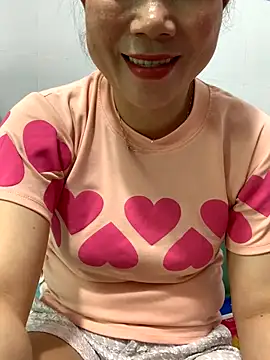 Snapshot of Baby-bigtits chatting on 09.23.25 Baby-bigtits online show from 09.23.25