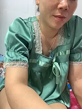 Snapshot of Baby-bigtits chatting on 10.02.25 Baby-bigtits online show from 10.02.25