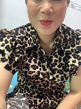 Snapshot of Baby-bigtits chatting on 10.06.25 Baby-bigtits online show from 10.06.25