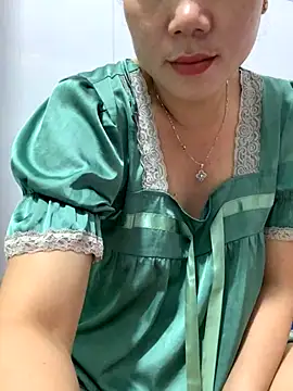 Snapshot of Baby-bigtits chatting on 10.19.25 Baby-bigtits online show from 10.19.25