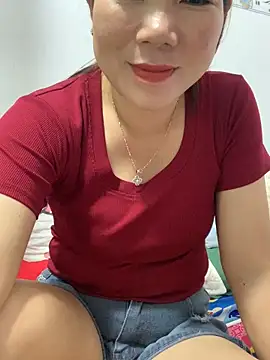 Snapshot of Baby-bigtits chatting on 11.03.25 Baby-bigtits online show from 11.03.25