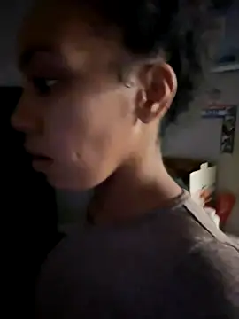 juicyyy323 online show from 11.21.25