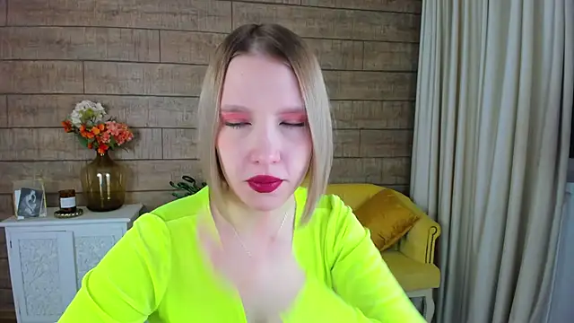 LiliLinn online show from 02.12.25