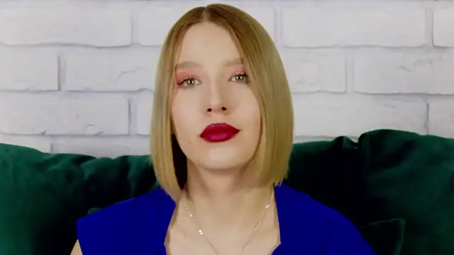 LiliLinn online show from 02.24.25